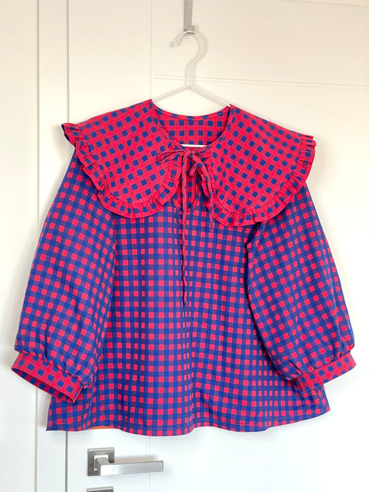 clown blouse