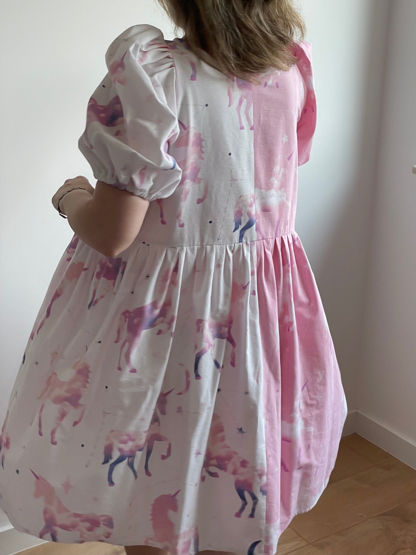 M-L (XL) unicorn dress