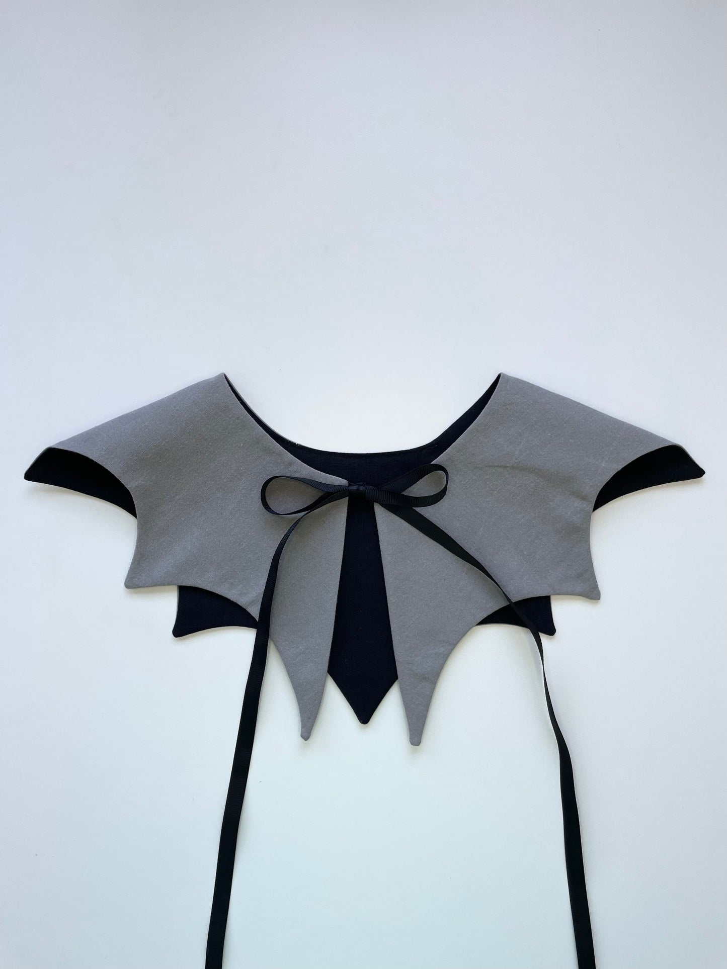 bat collar (in different colors)